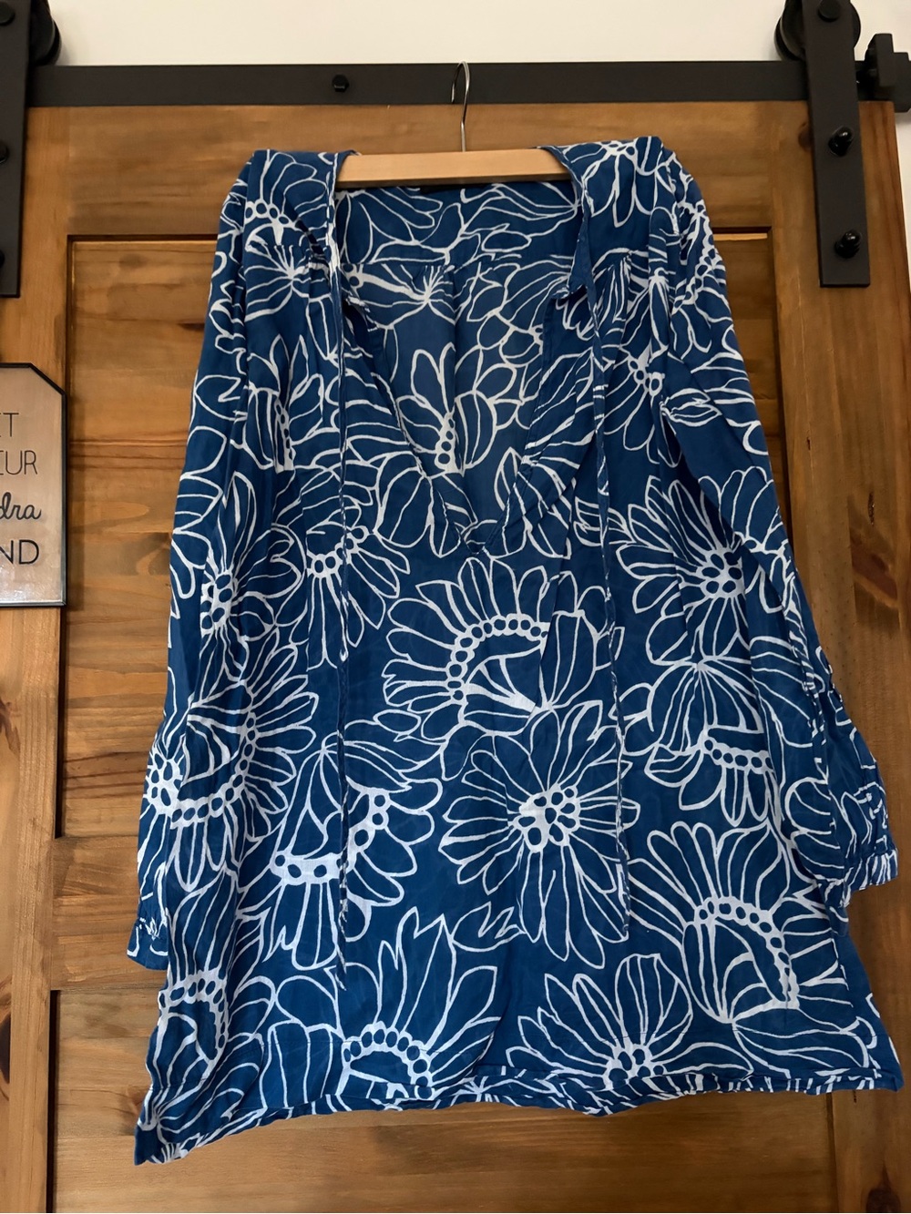 Blue Floral Long-Sleeve V-Neck Tunic Top 100% cotton